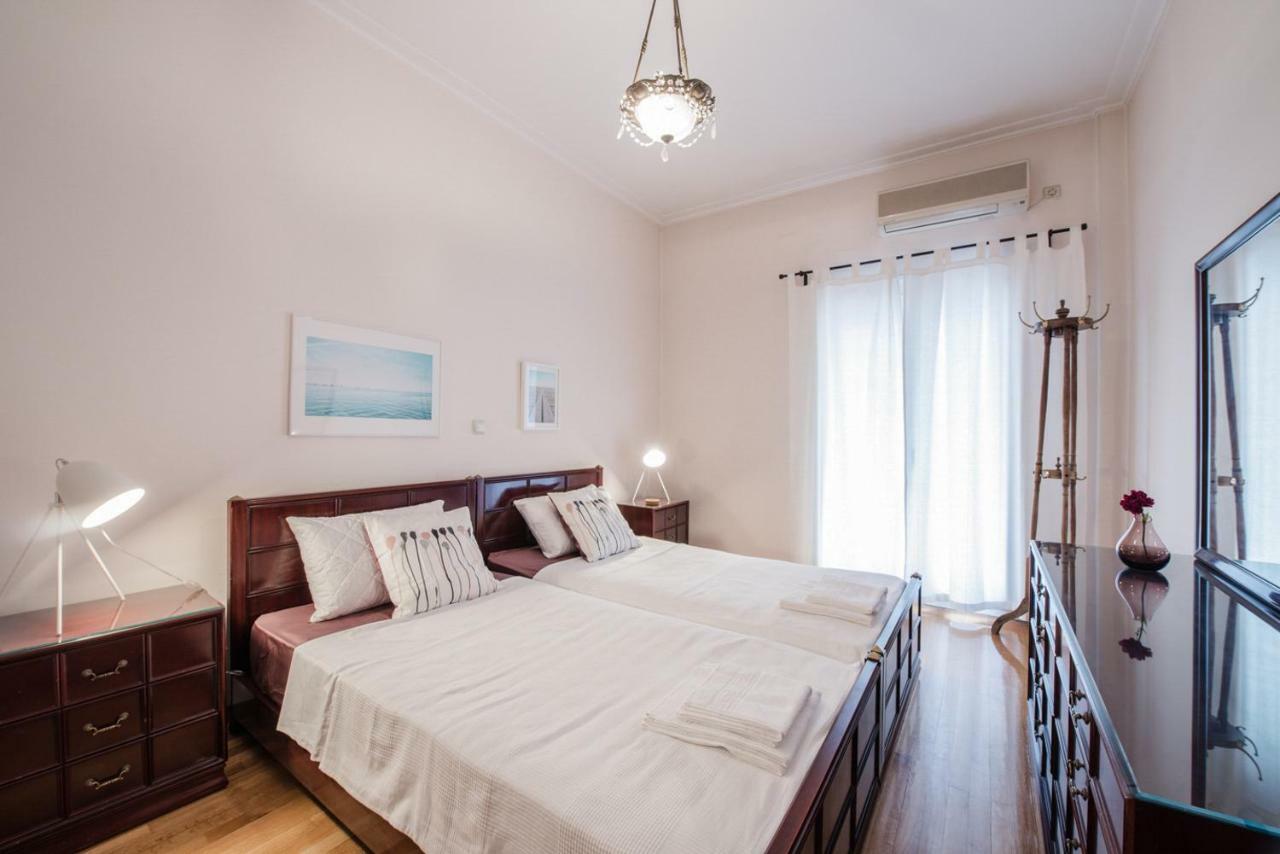 Retro Apartment At Trendy Exarcheia Афіни Екстер'єр фото